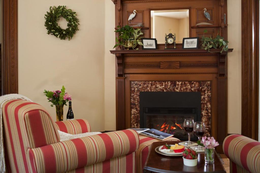 Brewster House Bed & Breakfast image 15